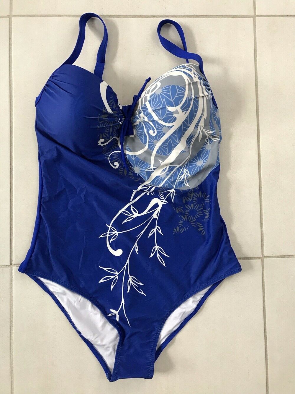 Ree Bees Multicolor Print Padded One Piece Swimsuit